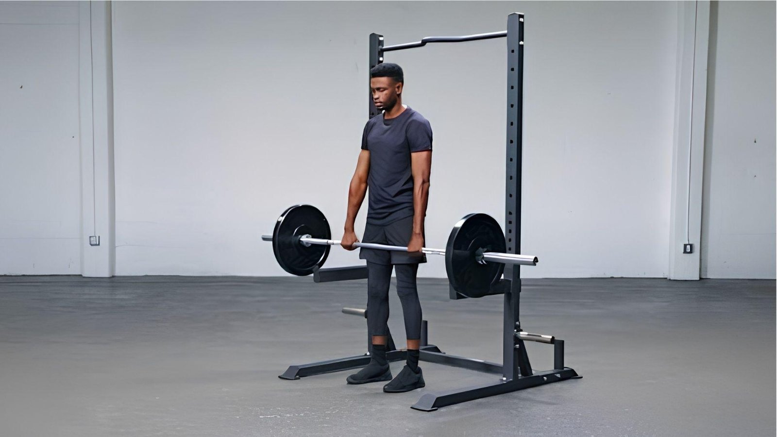 Rack Pull is one of the Best Exercises to Include in Your Traps Workout