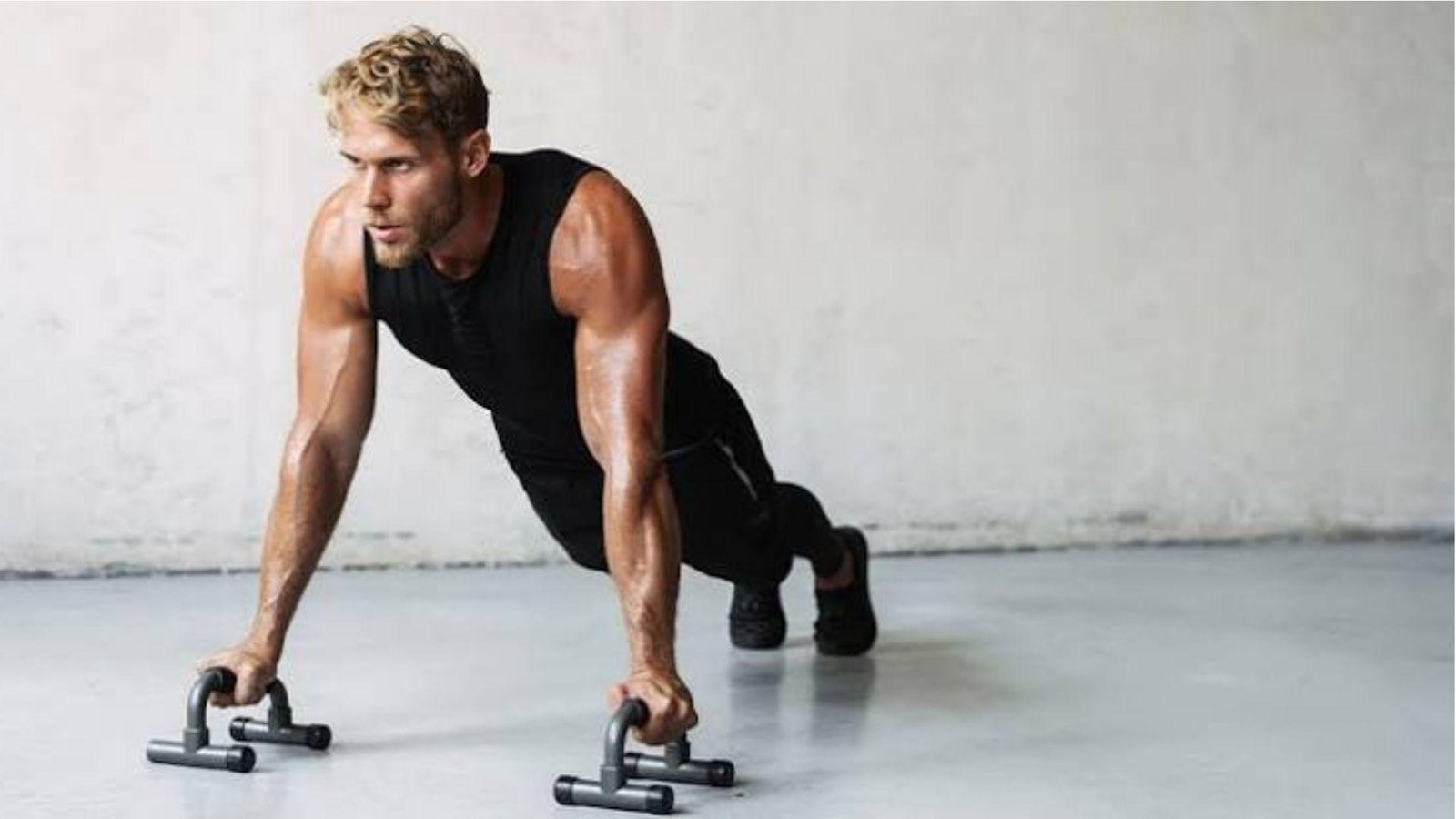 Chest Push-Ups is one of the Best Push-Up Board Exercises